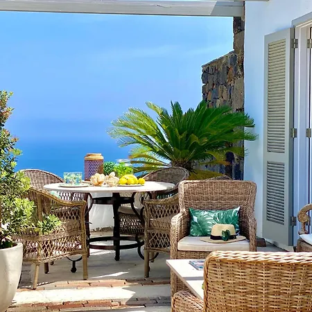 Casa Badana, Exclusiva Casa Privada Con Piscina Y Vistas Al Mar Holiday home La Orotava